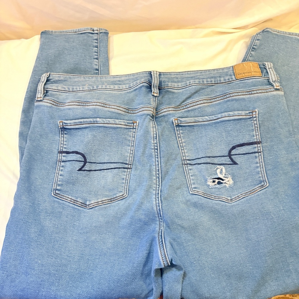 American Eagle Next Level Stretch Super Hi rise Distressed Jeggings Size 20 Reg